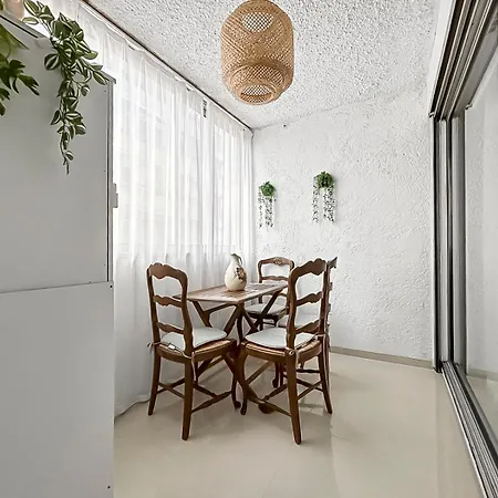 Evasion Douce En Centre-ville De St-raphael