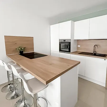 Appartement évasion Douce En Centre-ville De St-raphaël *