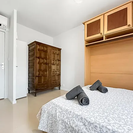 Lägenhet Evasion Douce En Centre-ville De St-raphael *