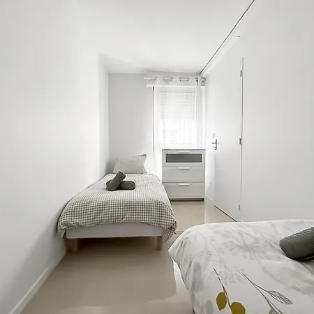 Lägenhet Evasion Douce En Centre-ville De St-raphael *