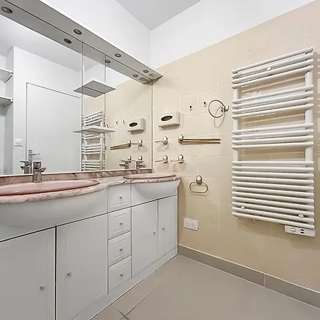 évasion Douce En Centre-ville De St-raphaël